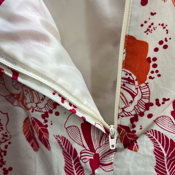 H&M A-Line Skirt Beige, Red, Orange With Lined Zipper Back Size 12 - Picture 4 of 7